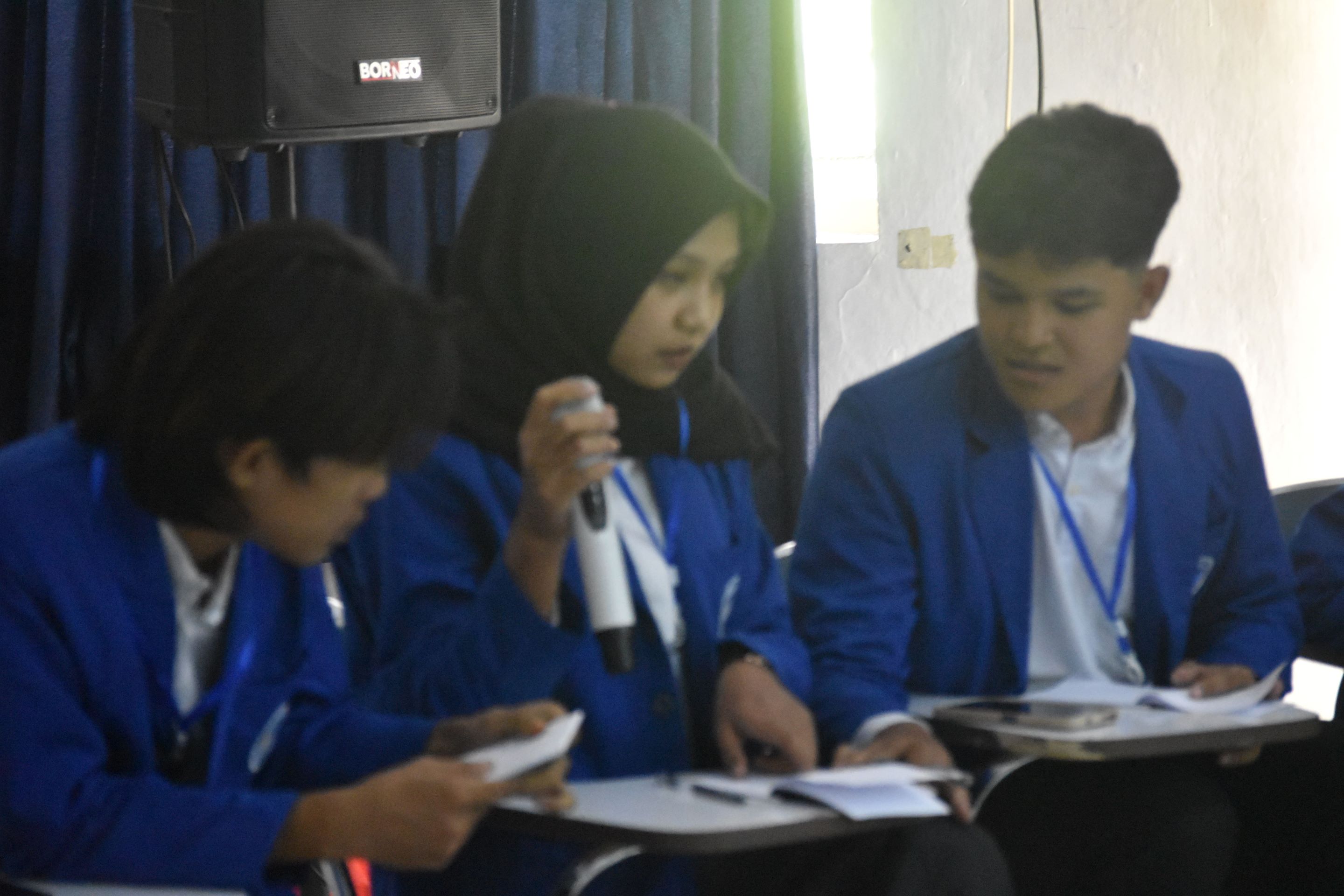 Penyisihan debat 4